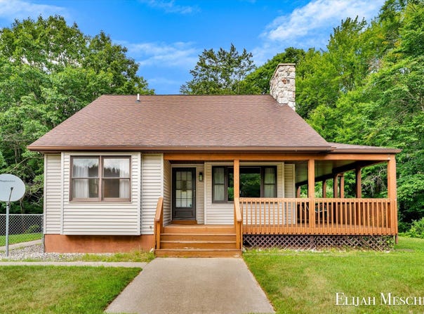 17398 Meceola Road, Hersey, MI 49639