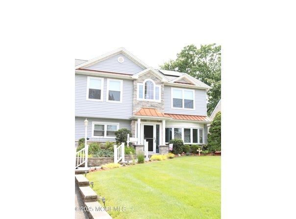 75 Sunrise Terrace, Cedar Grove, NJ 07009