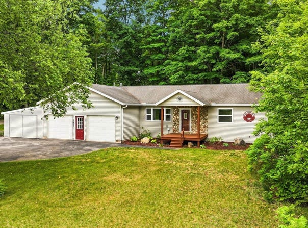 3443 NW American Way, Williamsburg, MI 49690
