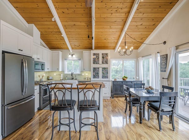 353 Allan LN, CORRALITOS, CA 95076