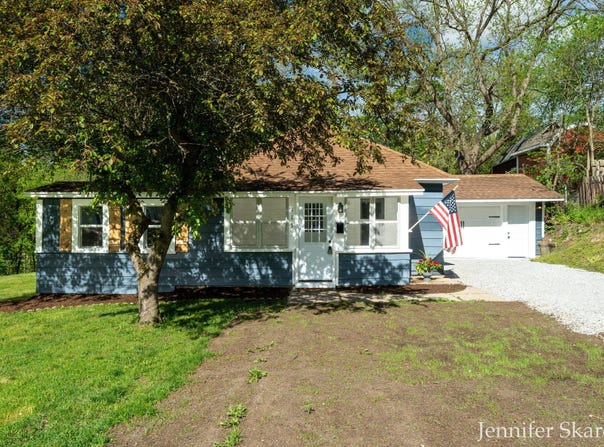 415 N State Road, Belding, MI 48809