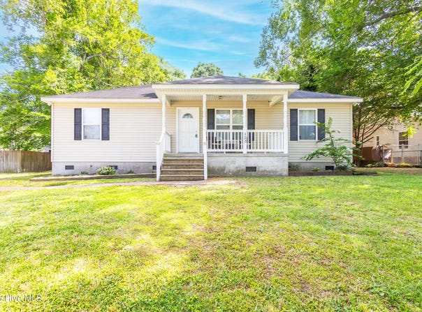 123 Willow Drive, Moyock, NC 27958