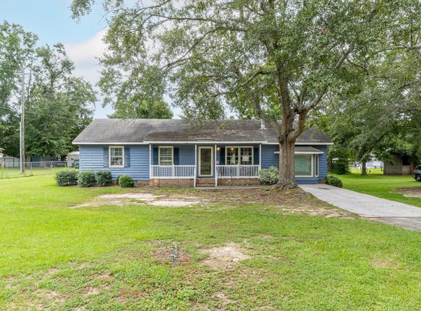 240 Camelia Street, Barnwell, SC 29812