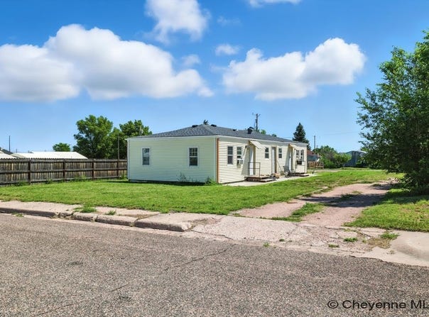409 LAWSON ST, Pine Bluffs, WY 82082