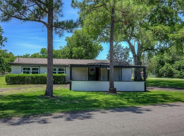 552 Oak Leaf Trail, East Tawakoni, TX 75472