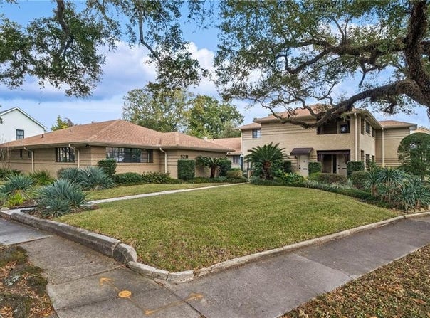 5231 ST CHARLES Avenue, New Orleans, LA 70115