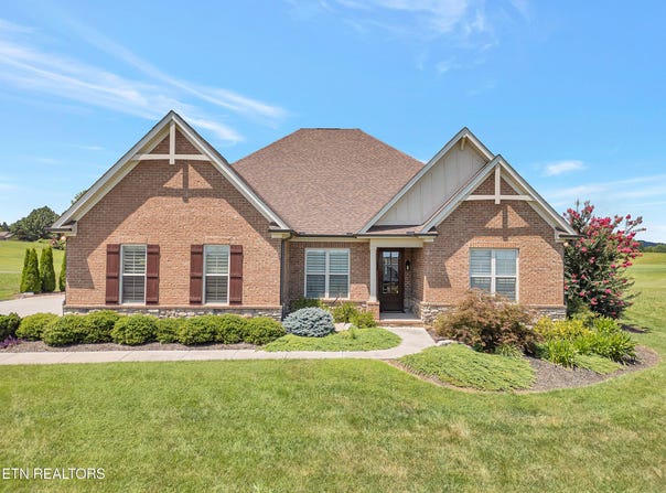 120 White Hawk Drive, Vonore, TN 37885