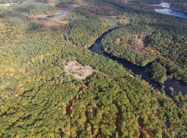 3 River Road, Hiram, ME 04041