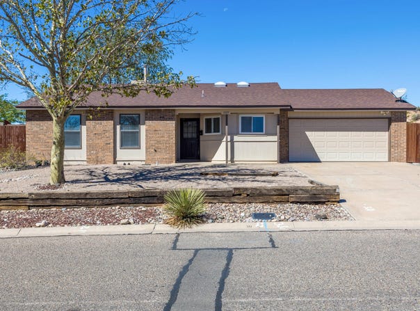 309 Asbury Road NE, Rio Rancho, NM 87124