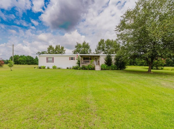 1610 Family Ln., Conway, SC 29526