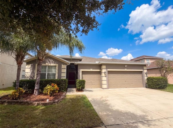 626 TANANA FALL Drive, RUSKIN, FL 33570