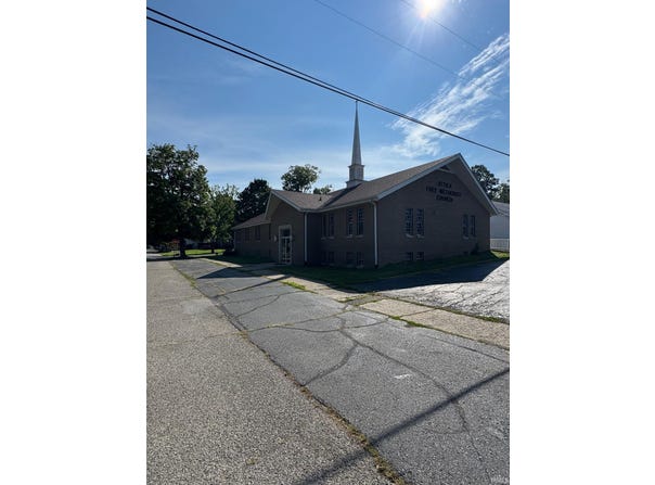 301 N sixth Street, Attica, IN 47918