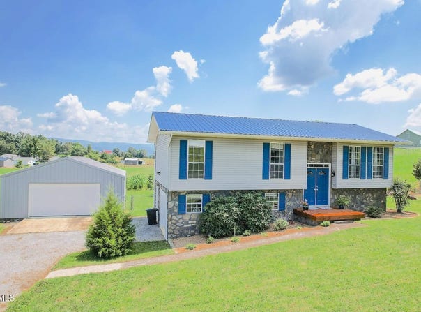3500 Old Stage Road, Chuckey, TN 37641