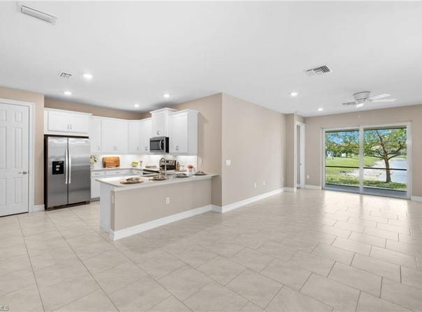 1052 Tranquil Brook Dr, NAPLES, FL 34114