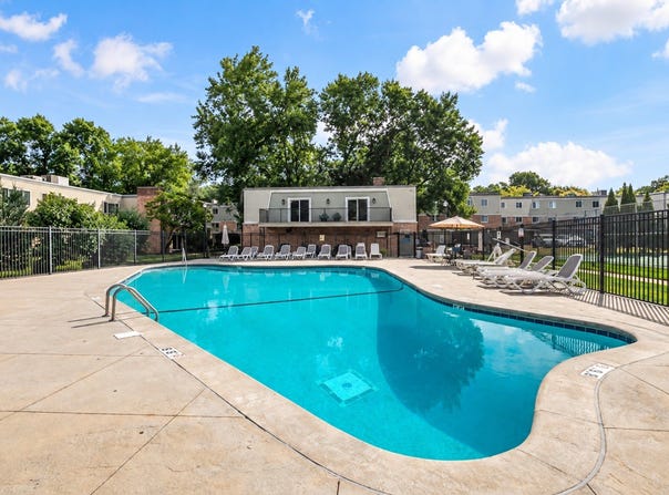7316 W 22nd Street, Saint Louis Park, MN 55426