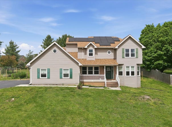605 FAIR MEADOWS Boulevard, HAGERSTOWN, MD 21740