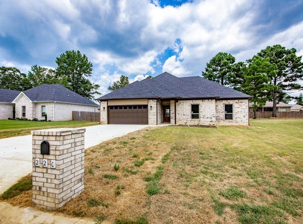 220 Heather Loop, Beebe, AR 72012