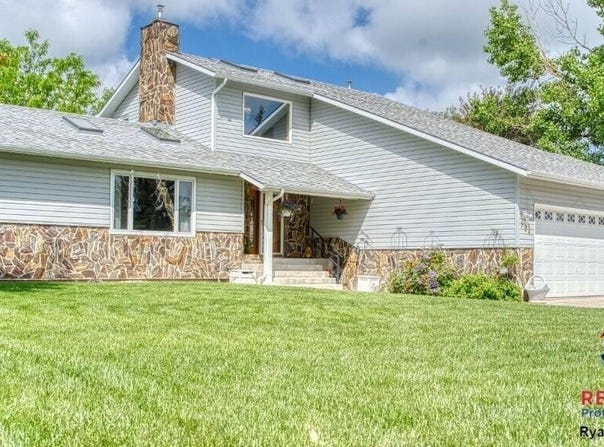 904 Clarion Dr -, Gillette, WY 82718