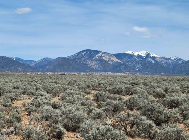 East of Quino Road, El Prado, NM 87529