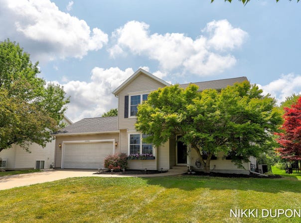 10280 Winterwood Drive, Zeeland, MI 49464