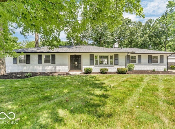 9639 Maple Drive, Carmel, IN 46280