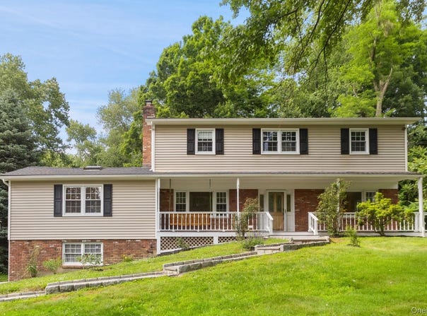 2 Lalli Drive, Katonah, NY 10536