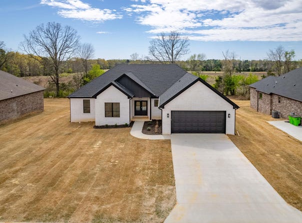 240 Michelle Drive, Beebe, AR 72012