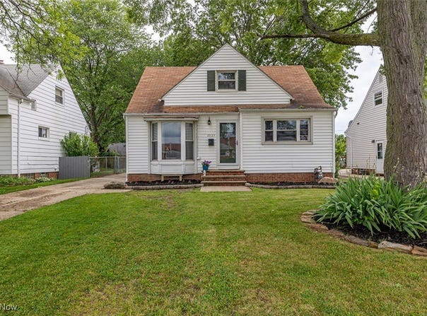 29123 Homewood Drive, Wickliffe, OH 44092