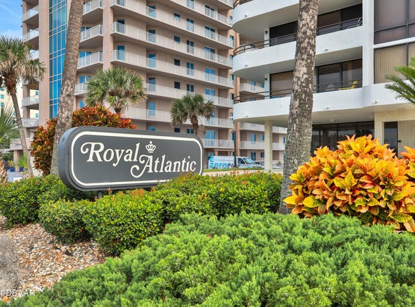 3743 S Atlantic Avenue, Daytona Beach Shores, FL 32118