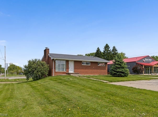 2150 Beechwood Avenue, Alliance, OH 44601