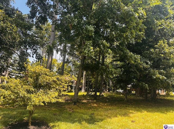 714 Foxfire Road, Elizabethtown, KY 42701