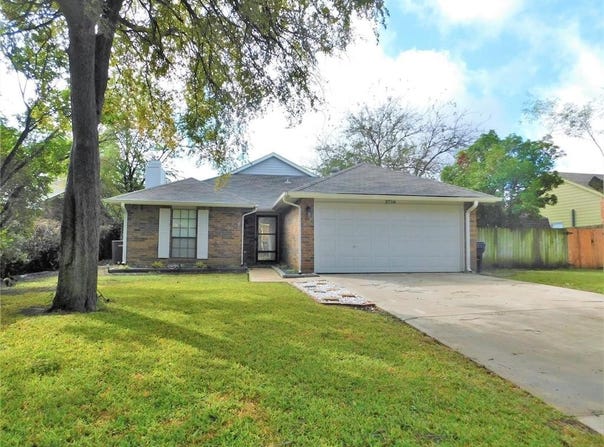 2716 Mistywood Lane, Denton, TX 76209