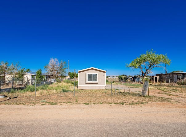 Los Lunas, NM 87031
