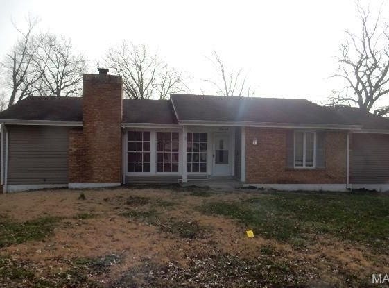 12654 Treeyard Lane, St Louis, MO 63138