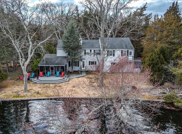 48 Lake Dr, Dennis Township, NJ 08270