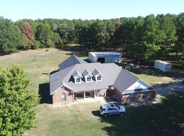 322 Farm Road 2283, Clarksville, TX 75426