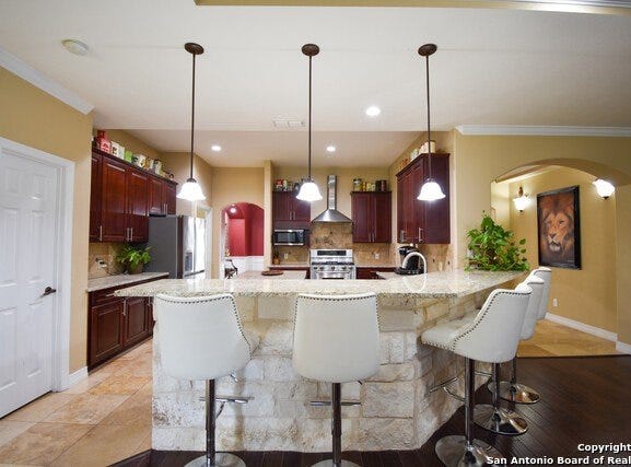 30512 Saddleridge Dr., Bulverde, TX 78163