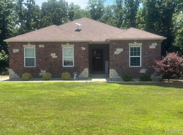404 Deep Forest Drive, MO 63349
