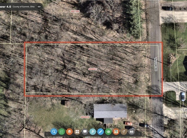 5264 Taylor Road, Barberton, OH 44203