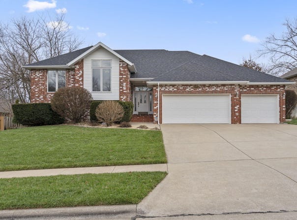 5092 S Clay Avenue, Springfield, MO 65810