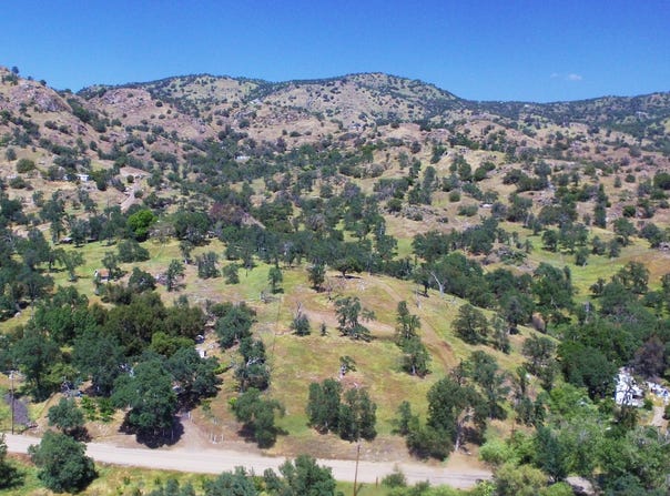 0 Mistletoe Road, Squaw Valley, CA 93675