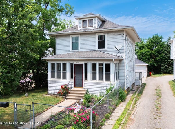 1309 Vine Street, Lansing, MI 48912
