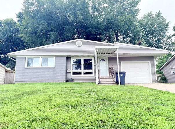 2503 Albert Lee Avenue, Sedalia, MO 65301