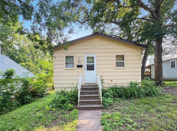 411 Poplar Street, Spooner, WI 54801