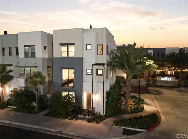 133 Jessup, Tustin, CA 92780