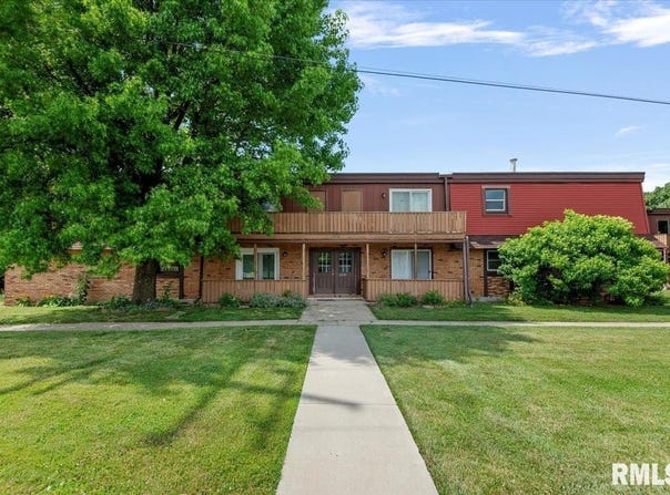 2081 W MONROE Street, Springfield, IL 62704