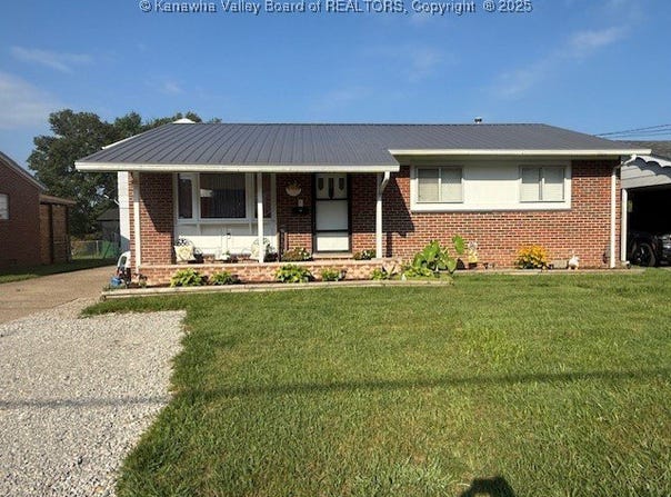 129 Taylor Street, Hurricane, WV 25526