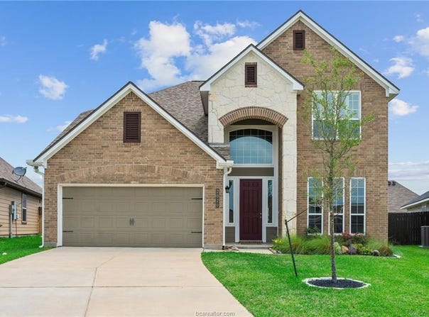 2020 Kathryn Drive, Bryan, TX 77807