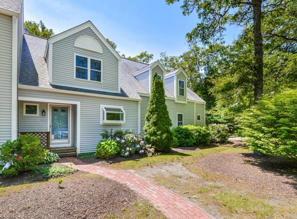 34 Southpoint Drive, Sandwich, MA 02563