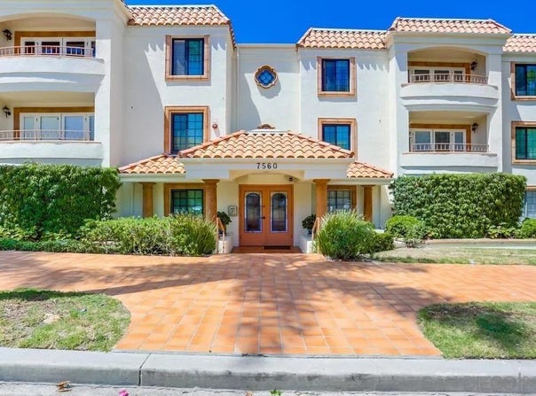 7560 Eads Ave unit: 12, La Jolla, CA 92037